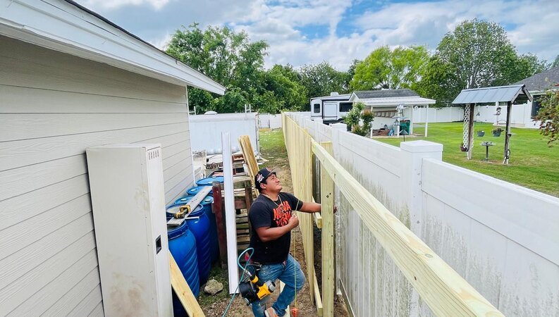 Fence Installation and Repair